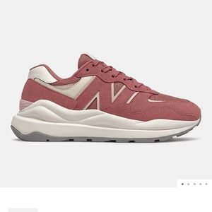 NWT New Balance 57/40